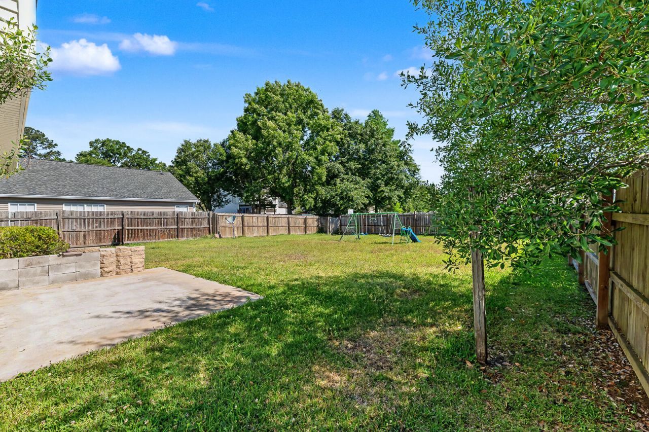 136 Blue Jasmine Lane Photo 19