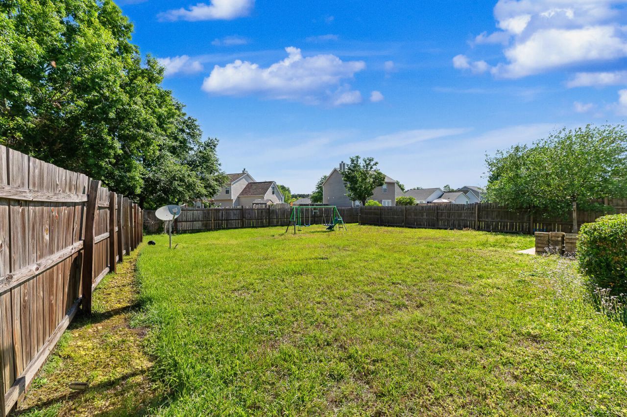 136 Blue Jasmine Lane Photo 23