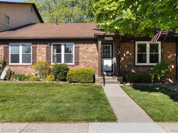 35278 Bristlecone, Clinton Twp, MI 48035