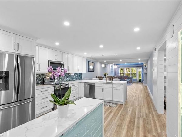 4140 Looking Glass LN , Unit 3815, NAPLES, FL 34112