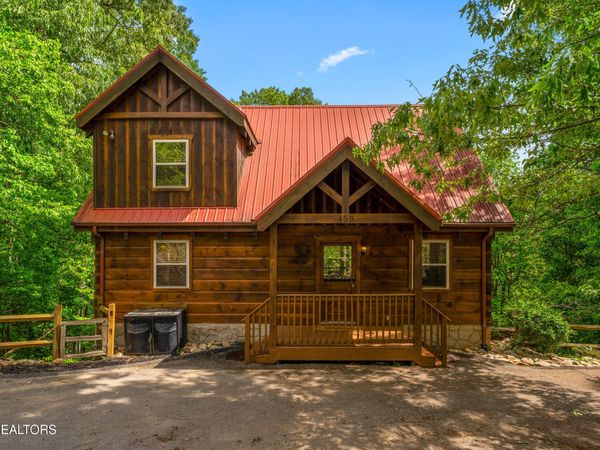 459 Ownby Circle, Gatlinburg, TN 37738