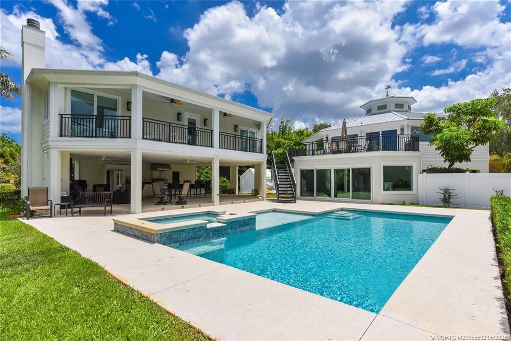 1374 NW Coconut Point Lane, Stuart, FL 34994 Photo