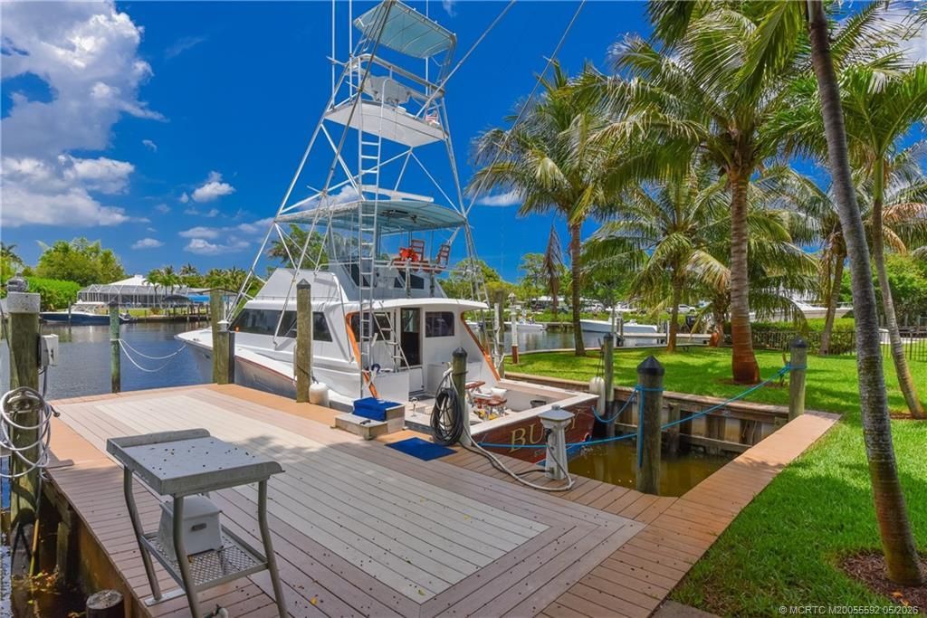1374 NW Coconut Point Lane, Stuart, FL 34994 Photo