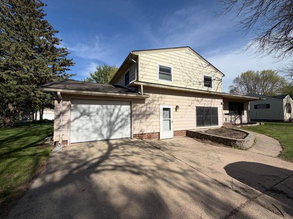3029 Oak Avenue , Slayton, MN 56172