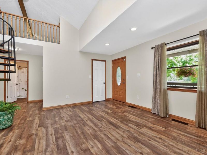 3706 Starling Road, Bethel, OH 45106 Photo 7