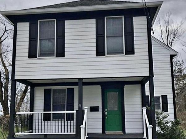 294 Roosevelt Avenue, Oakhurst, NJ 07755