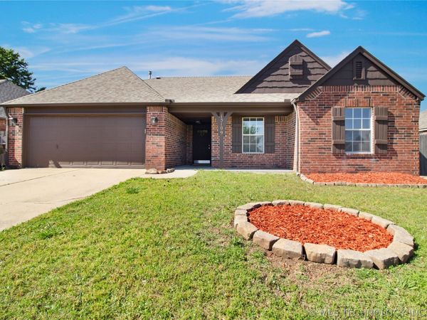 15109 E 90th Place North N, Owasso, OK 74055