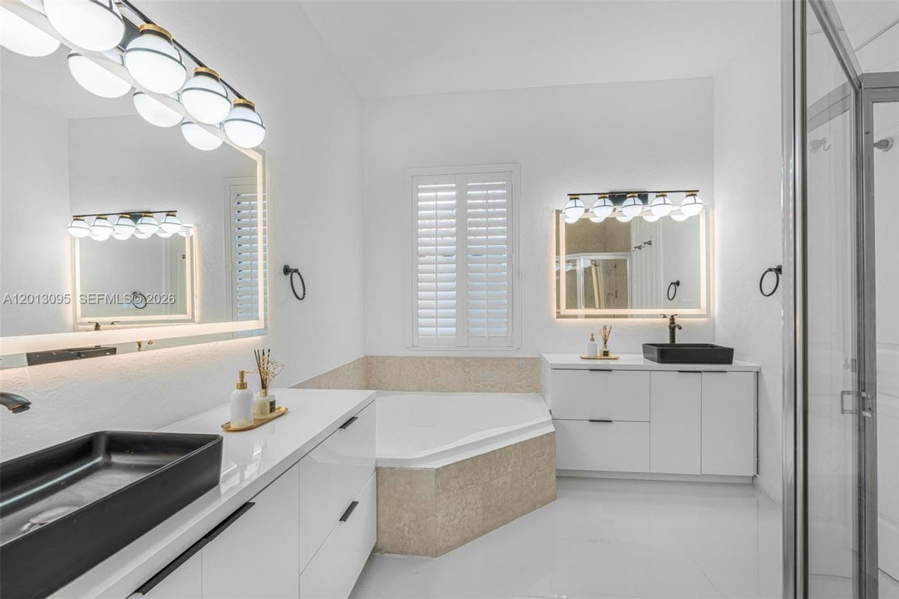 7551 SW 187th St , Cutler Bay, FL 33157 Photo