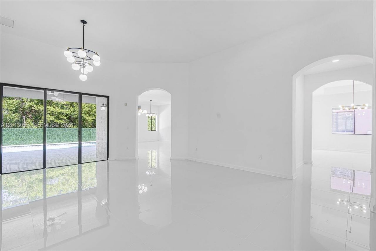 7551 SW 187th St , Cutler Bay, FL 33157 Photo