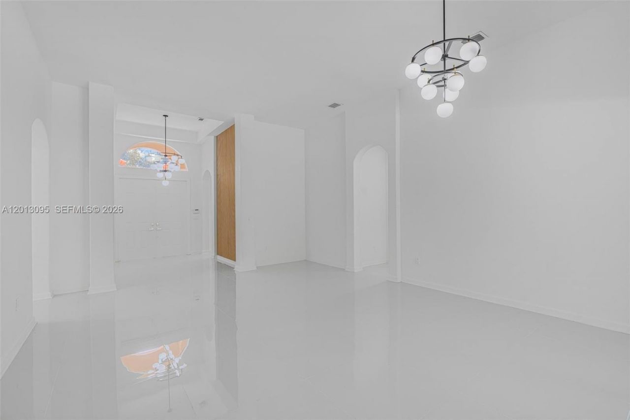 7551 SW 187th St , Cutler Bay, FL 33157 Photo