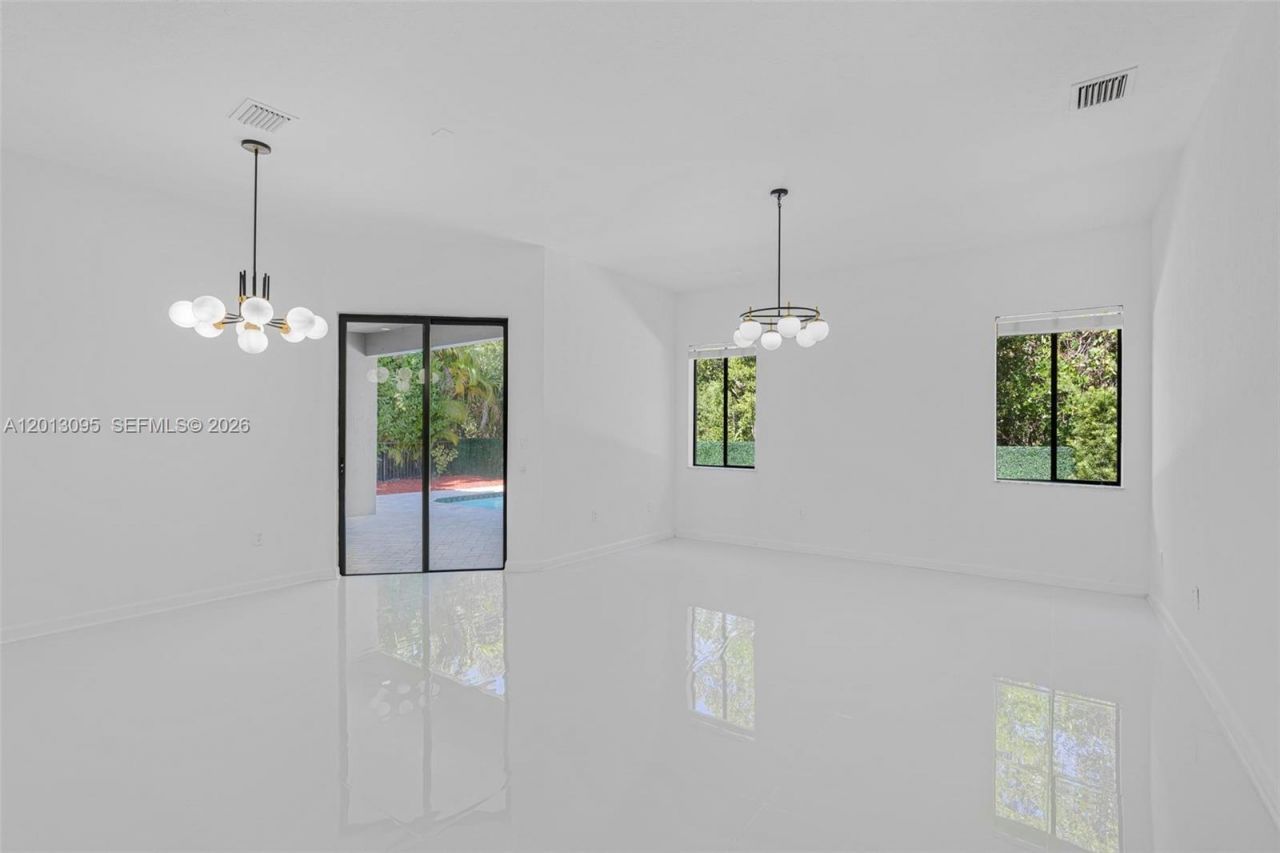 7551 SW 187th St , Cutler Bay, FL 33157 Photo