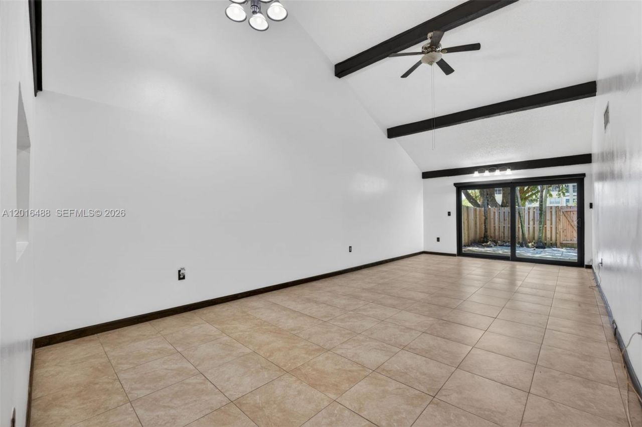 1717 NW 73rd Ave , Unit 33, Plantation, FL 33313 Photo