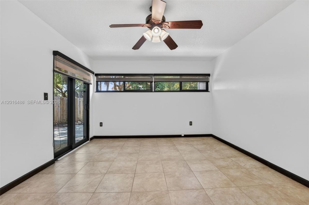 1717 NW 73rd Ave , Unit 33, Plantation, FL 33313 Photo