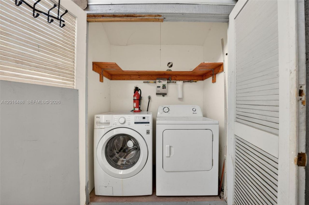 1717 NW 73rd Ave , Unit 33, Plantation, FL 33313 Photo