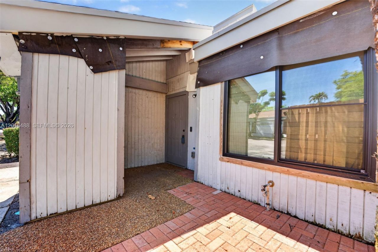 1717 NW 73rd Ave , Unit 33, Plantation, FL 33313 Photo