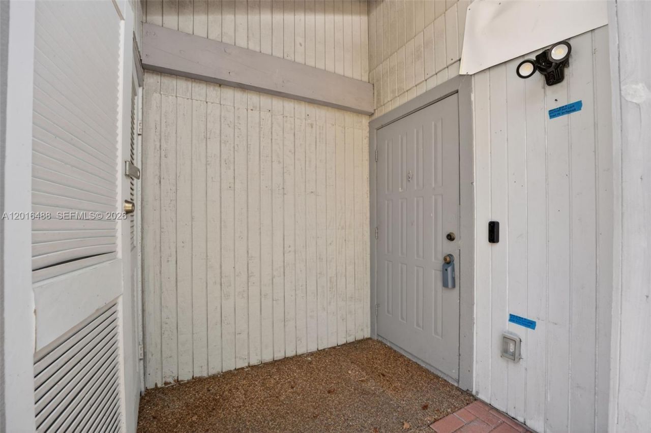 1717 NW 73rd Ave , Unit 33, Plantation, FL 33313 Photo