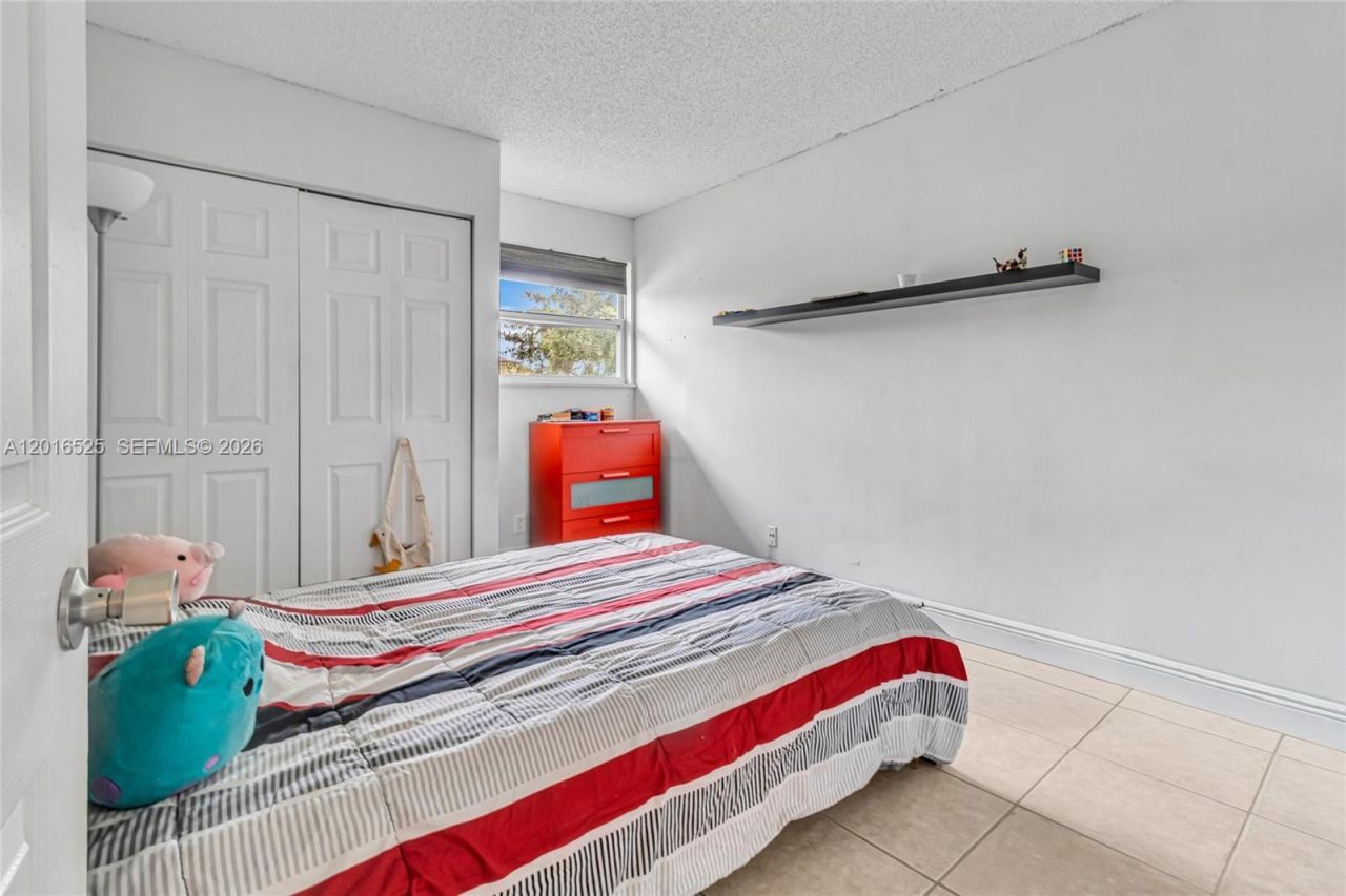 3814 NW 73rd Way , Coral Springs, FL 33065 Photo