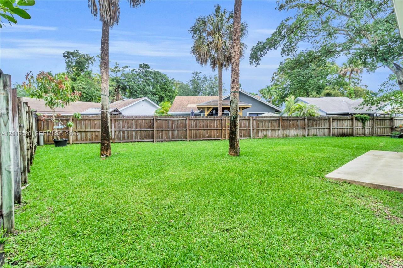 3814 NW 73rd Way , Coral Springs, FL 33065 Photo