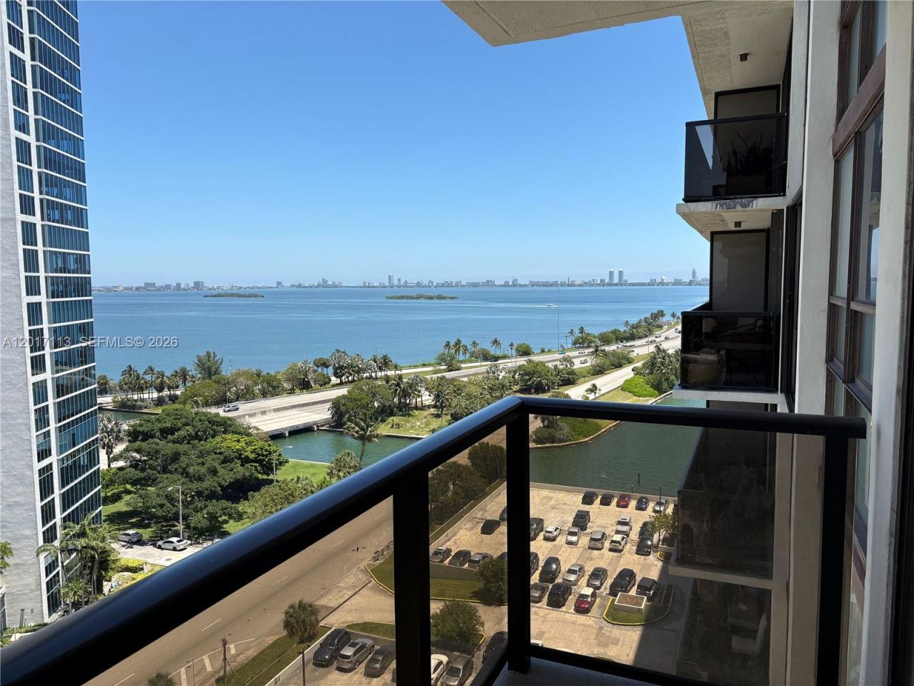 600 NE 36th St , Unit 1515, Miami, FL 33137 Photo