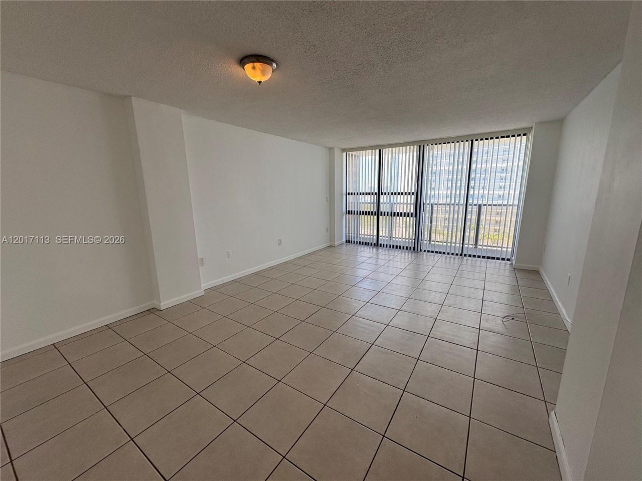 600 NE 36th St , Unit 1515, Miami, FL 33137 Photo
