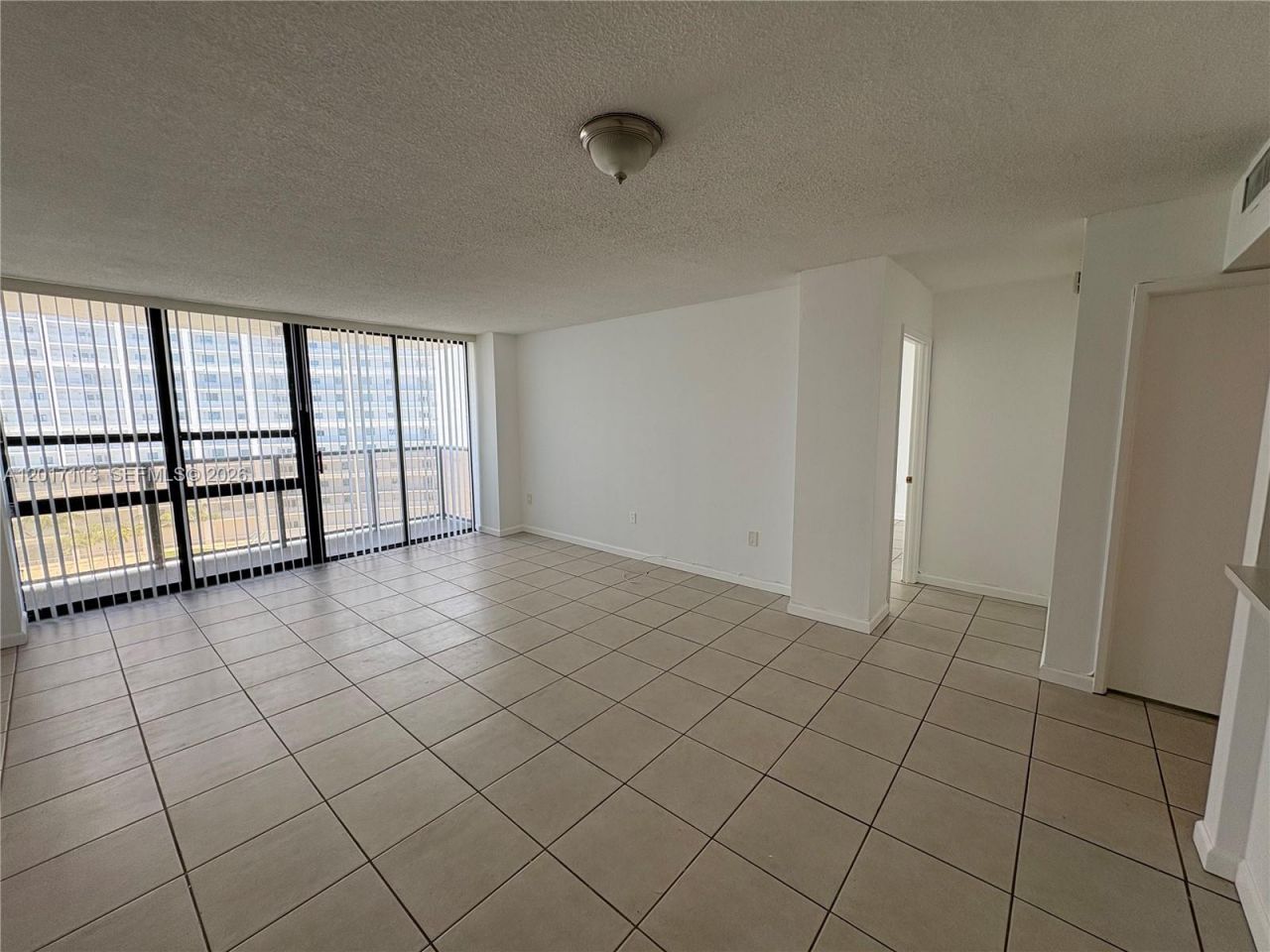 600 NE 36th St , Unit 1515, Miami, FL 33137 Photo