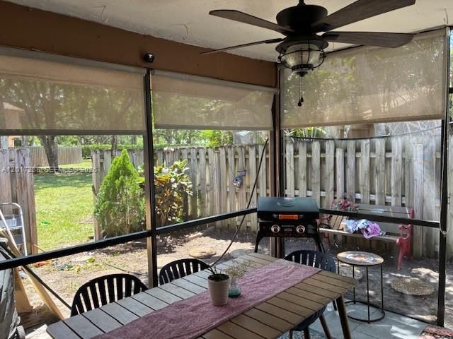 19 Chestnut Cir , Cooper City, FL 33026 Photo