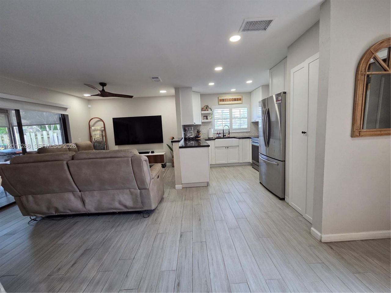 19 Chestnut Cir , Cooper City, FL 33026 Photo