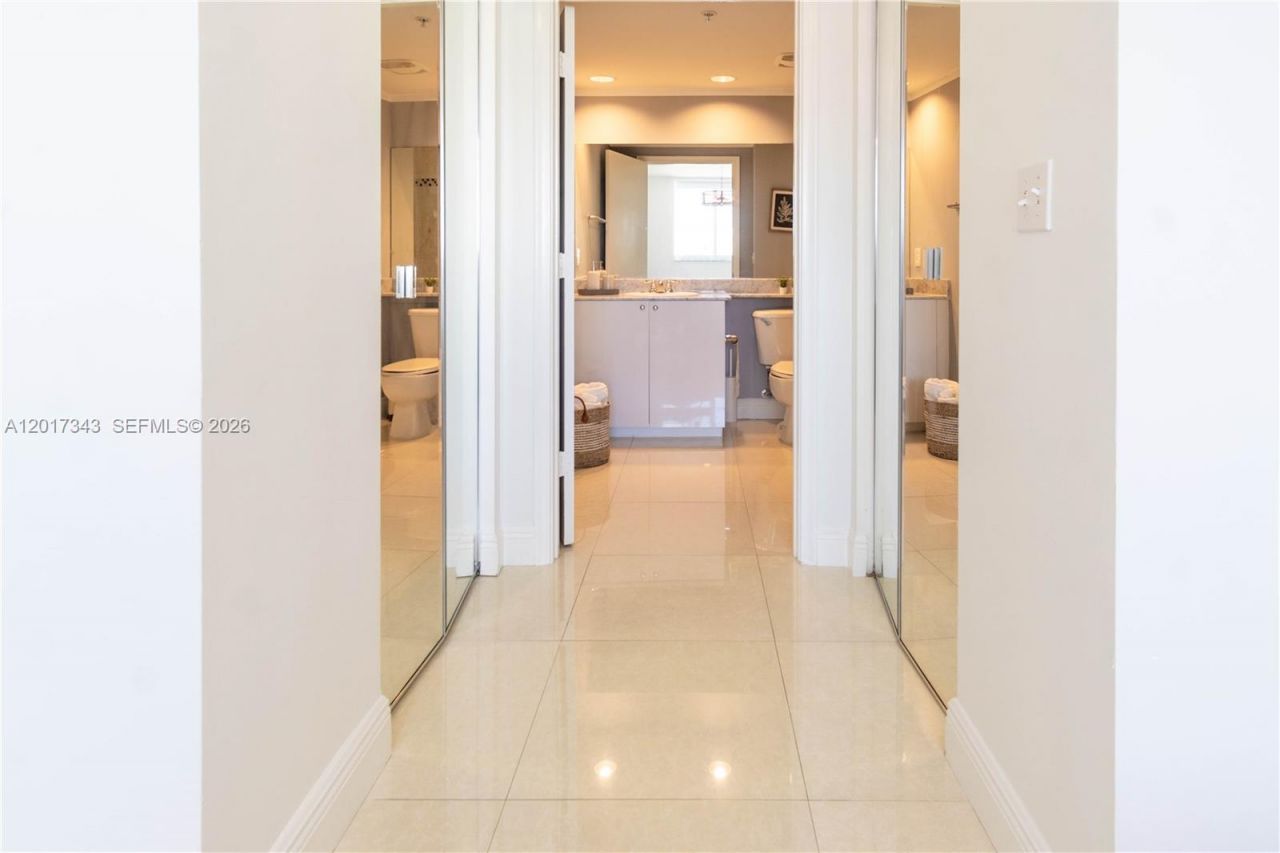 18800 NE 29th Ave , Unit 614, Aventura, FL 33180 Photo