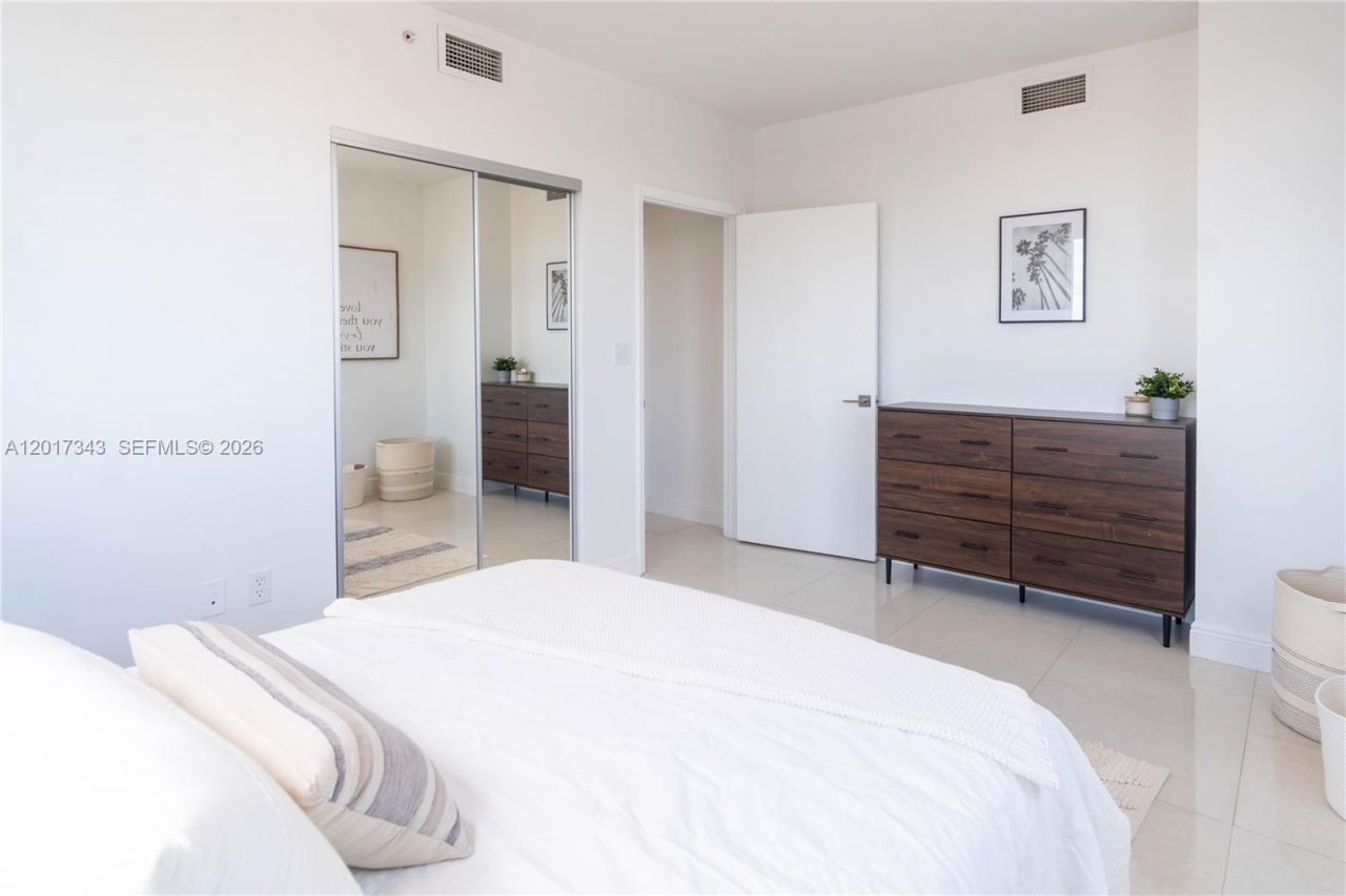 18800 NE 29th Ave , Unit 614, Aventura, FL 33180 Photo