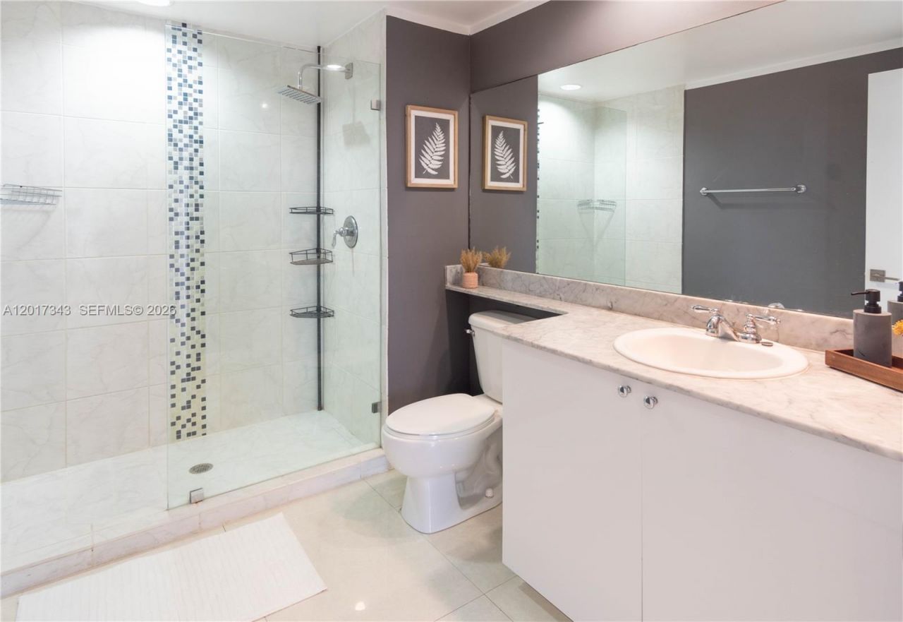18800 NE 29th Ave , Unit 614, Aventura, FL 33180 Photo