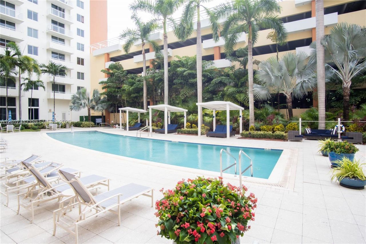 18800 NE 29th Ave , Unit 614, Aventura, FL 33180 Photo