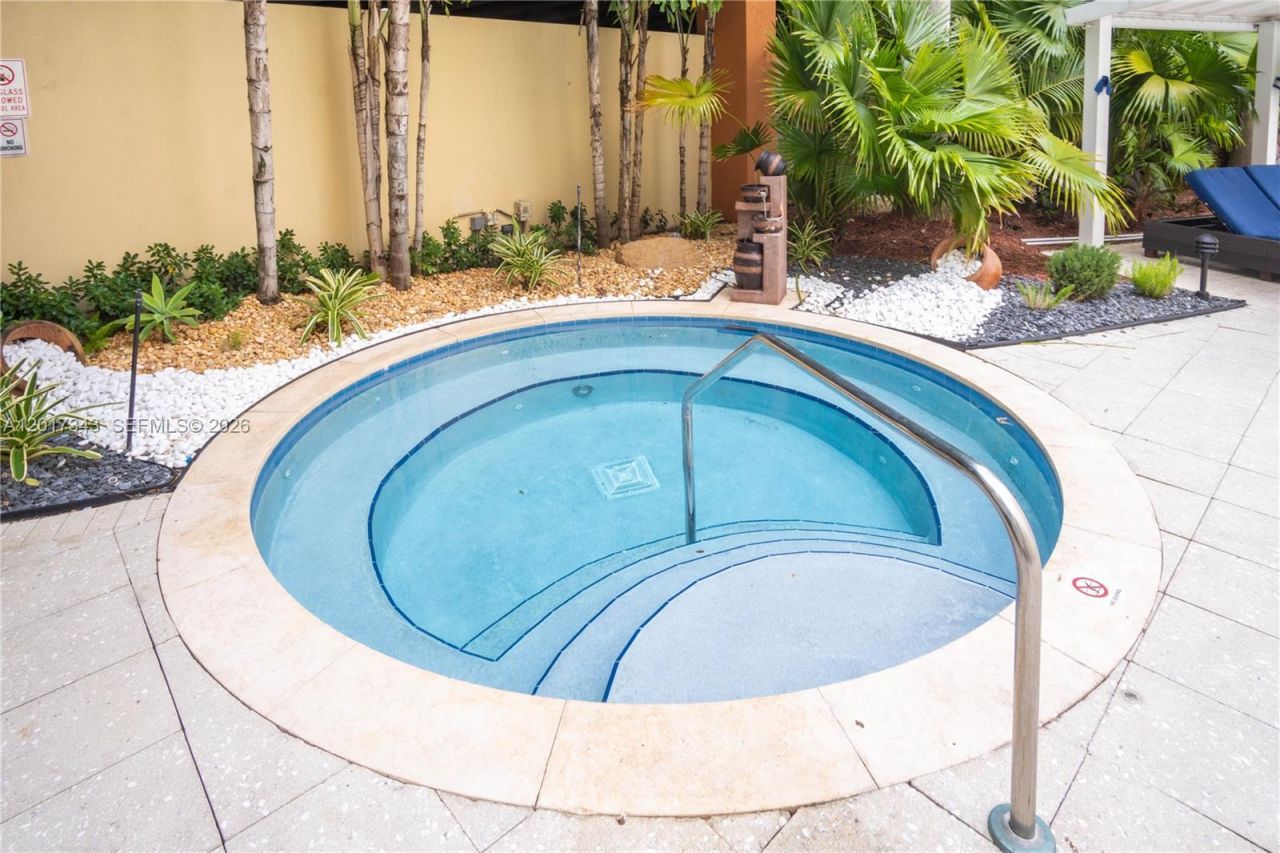 18800 NE 29th Ave , Unit 614, Aventura, FL 33180 Photo
