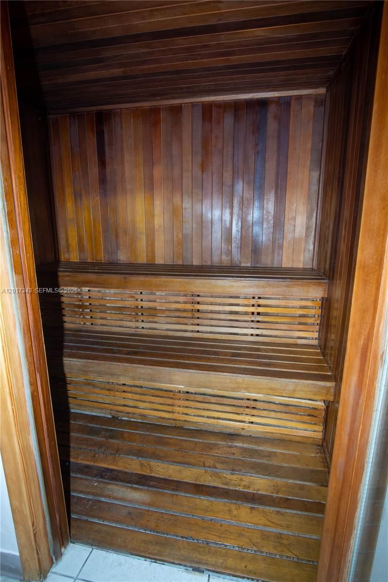 18800 NE 29th Ave , Unit 614, Aventura, FL 33180 Photo
