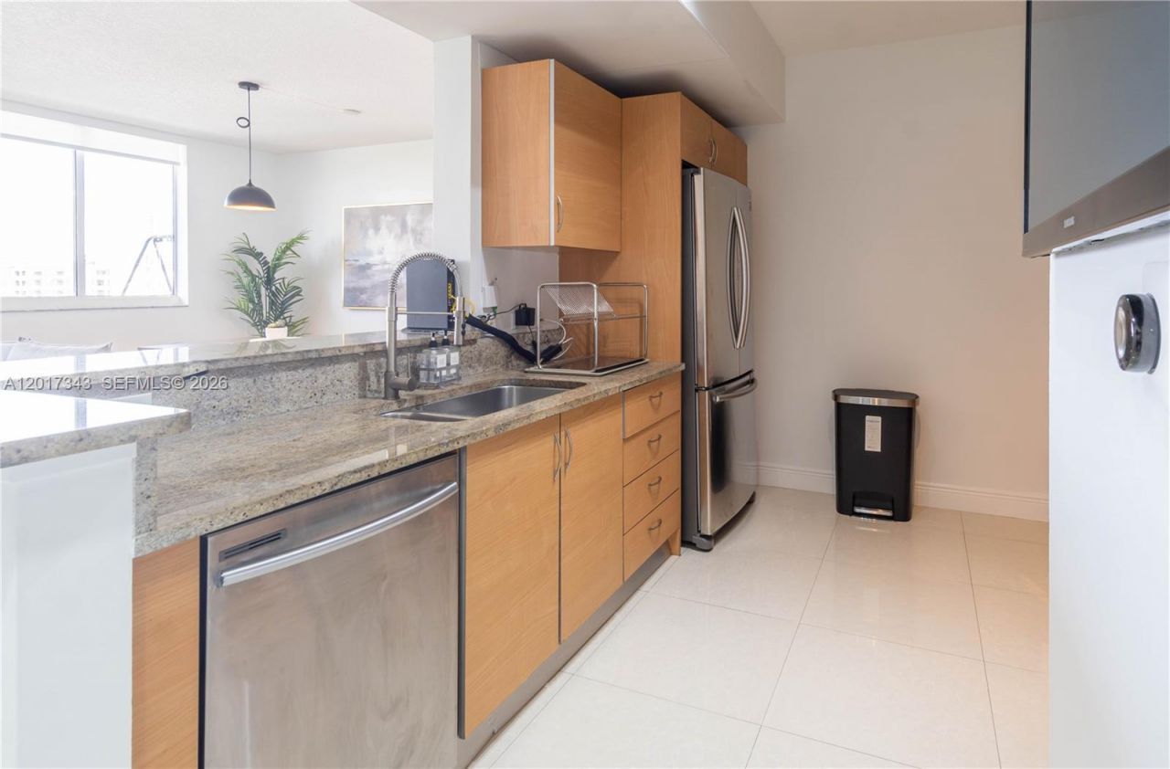 18800 NE 29th Ave , Unit 614, Aventura, FL 33180 Photo