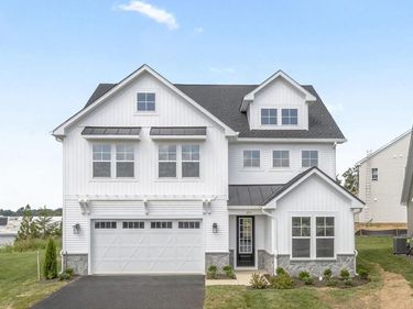 305 SUNBIRD LN , WAYNESBORO, VA 22980