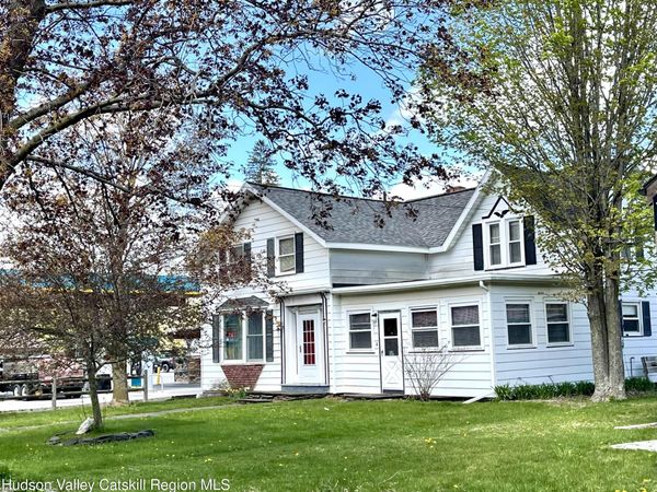 7734 New York 23a , Hunter, NY 12442