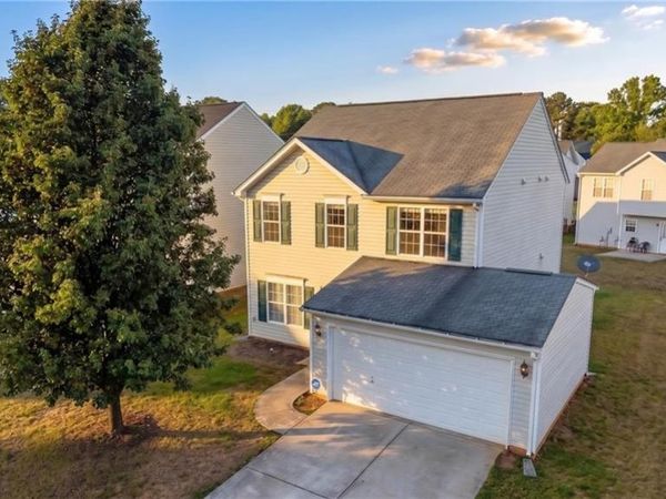2703 Stafford Street , Greensboro, NC 27407