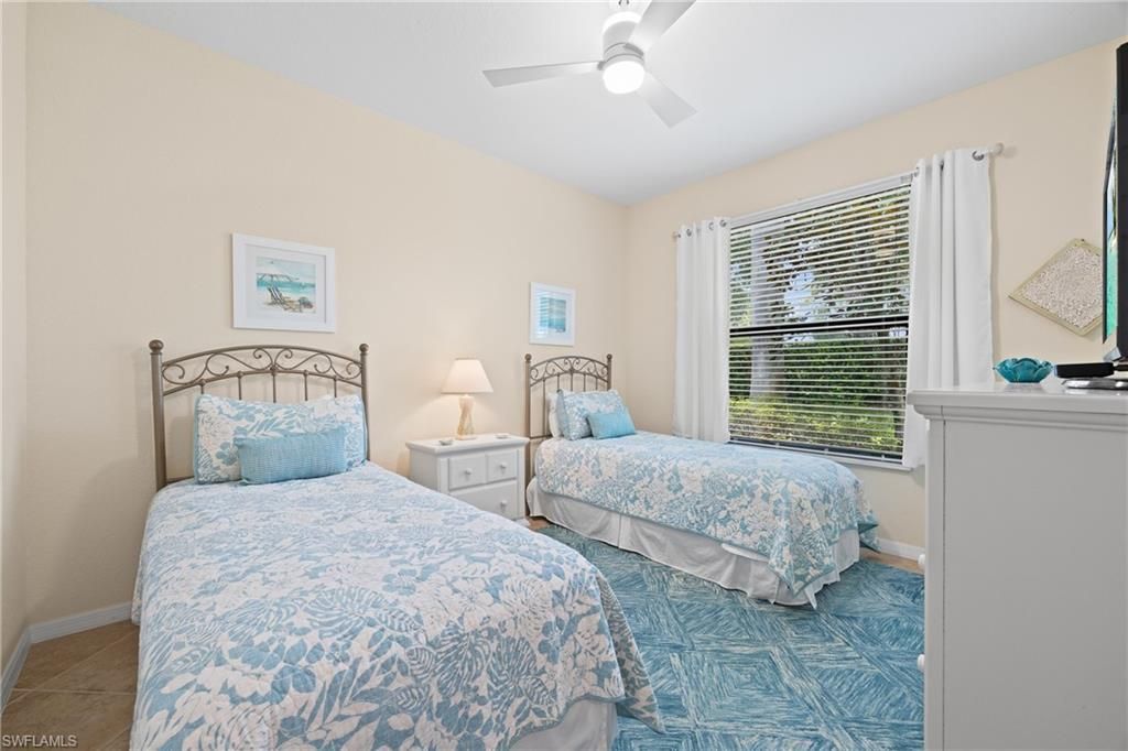 9844 Venezia Cir, Unit 711, Naples, FL 34113 Photo
