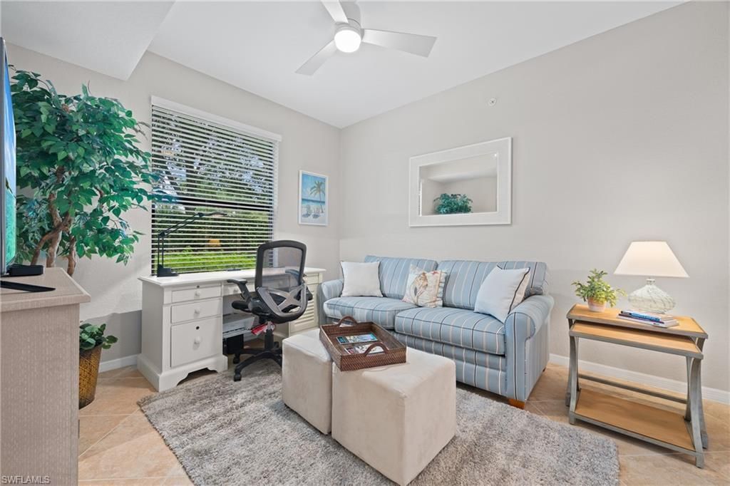 9844 Venezia Cir, Unit 711, Naples, FL 34113 Photo