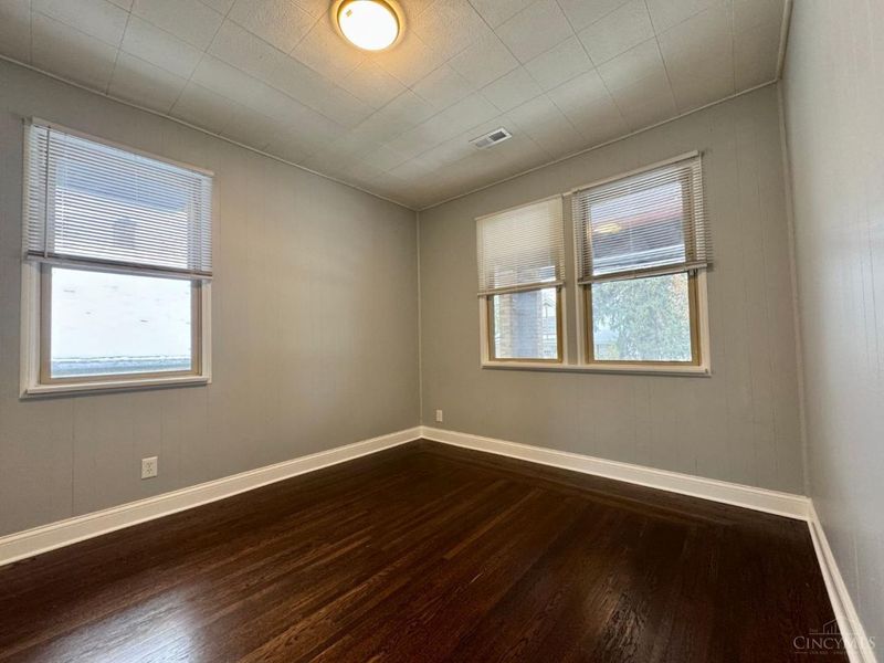 2942 Woodrow Avenue, Cincinnati, OH 45211 Photo 21