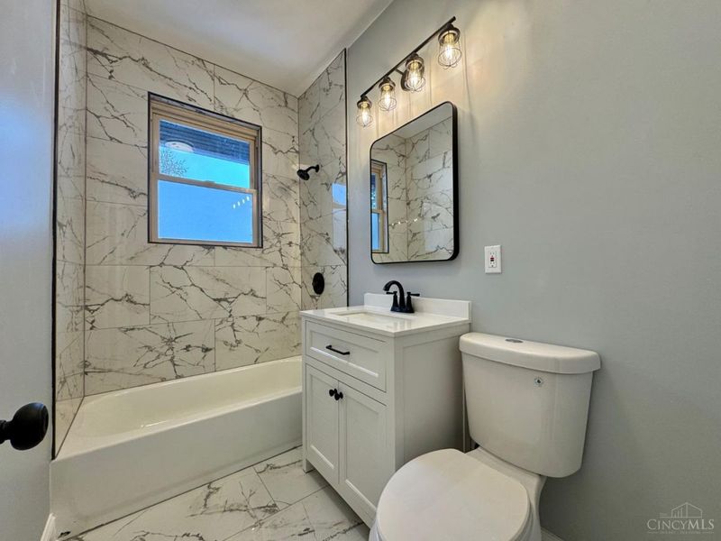 2942 Woodrow Avenue, Cincinnati, OH 45211 Photo 25