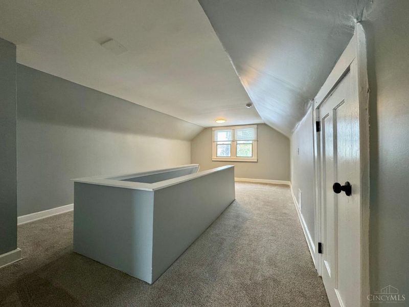 2942 Woodrow Avenue, Cincinnati, OH 45211 Photo 29