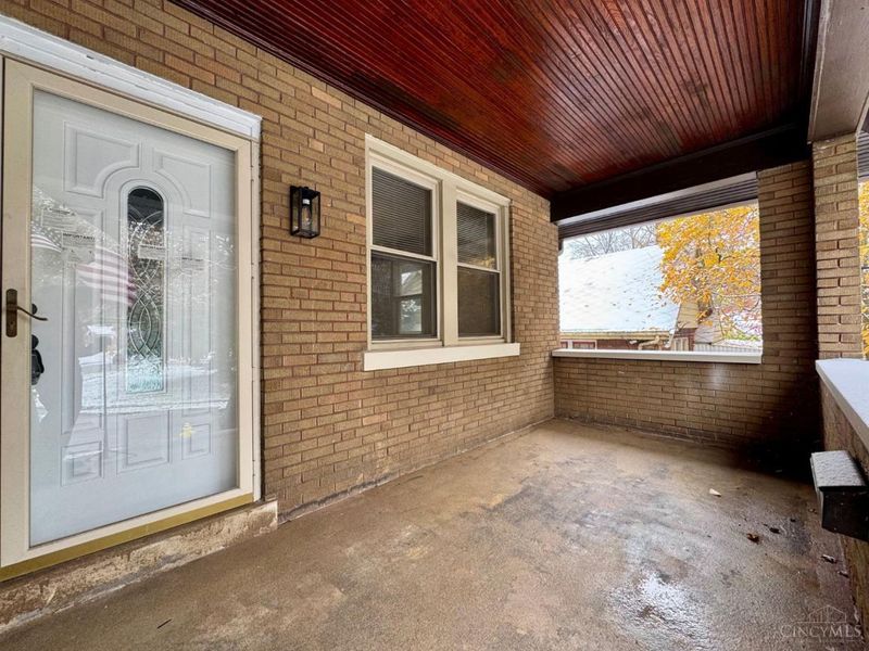 2942 Woodrow Avenue, Cincinnati, OH 45211 Photo 3