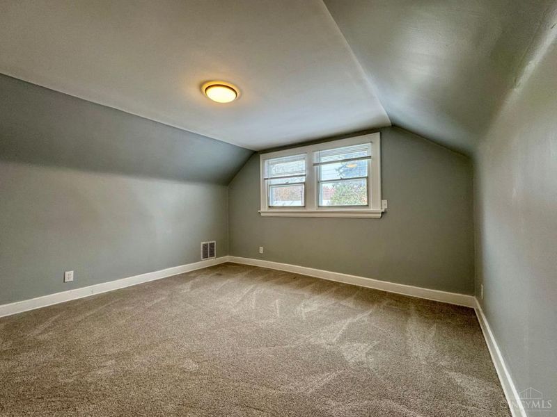2942 Woodrow Avenue, Cincinnati, OH 45211 Photo 32