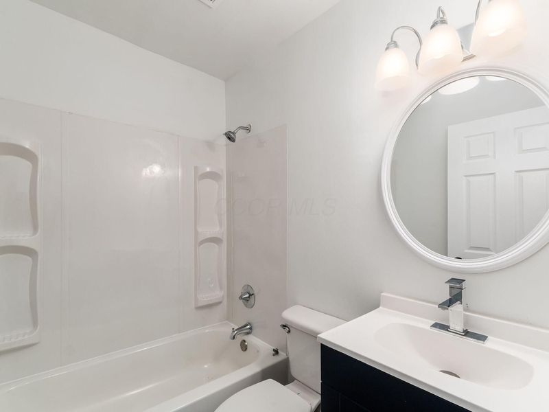 902 Eastmoor Boulevard, Columbus, OH 43209 Photo 14
