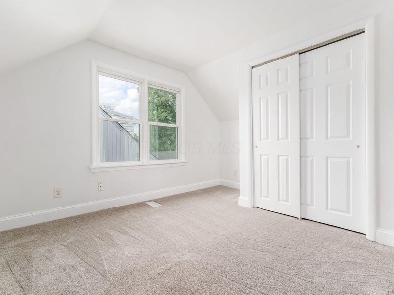902 Eastmoor Boulevard, Columbus, OH 43209 Photo 18