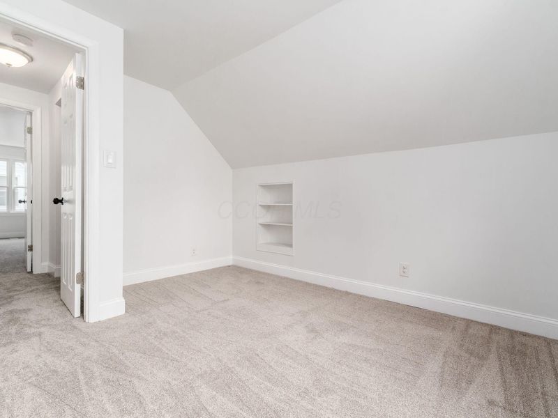 902 Eastmoor Boulevard, Columbus, OH 43209 Photo 19
