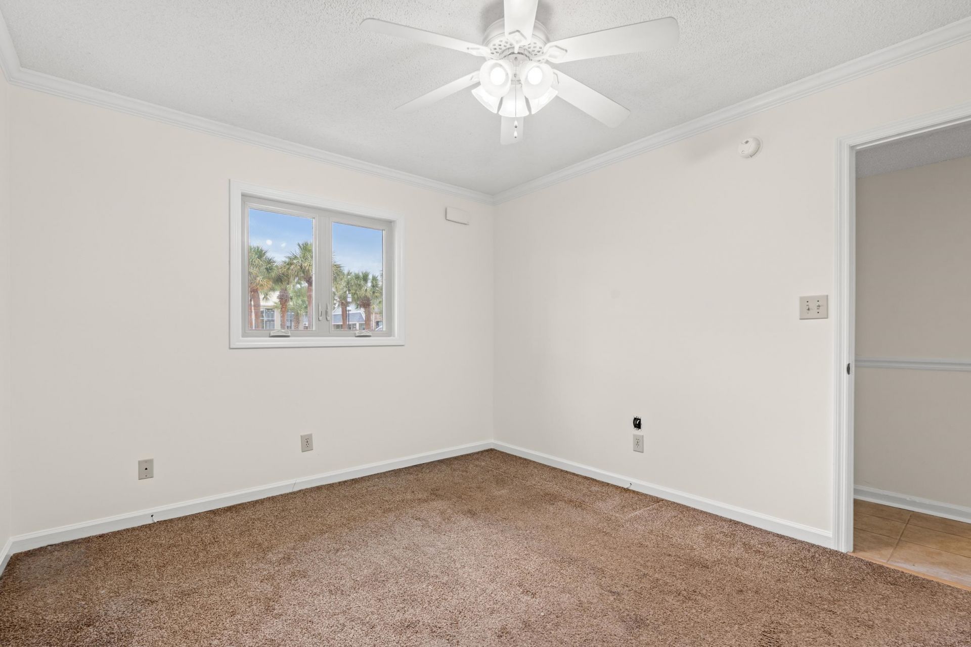 203 Double Eagle Dr.  Photo 11