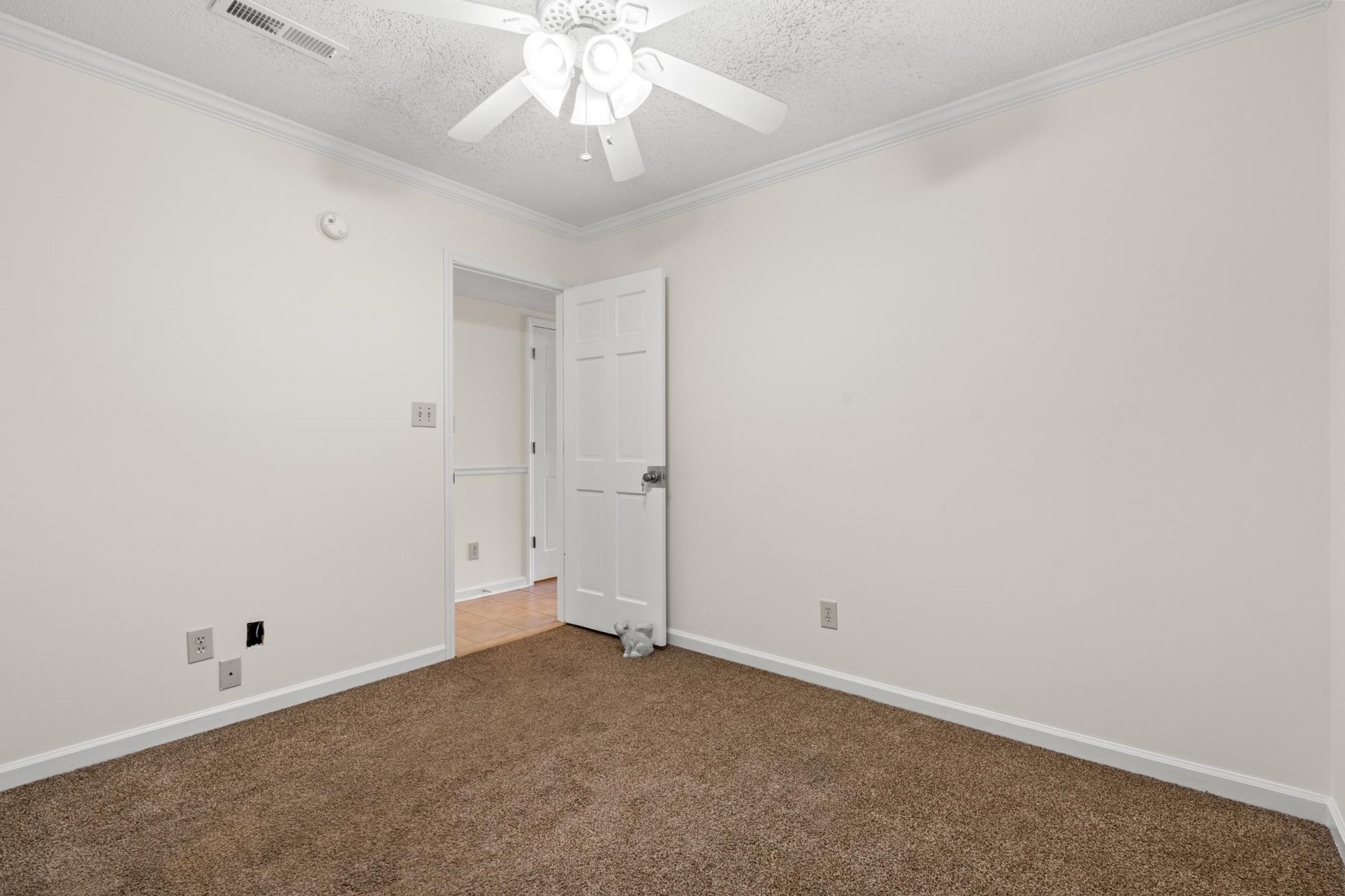 203 Double Eagle Dr.  Photo 14