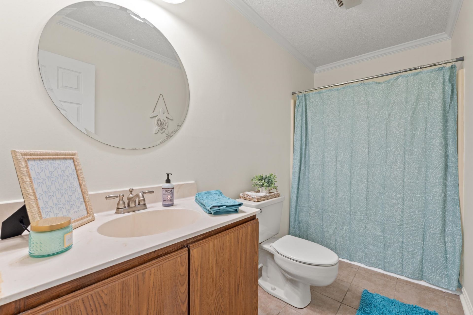 203 Double Eagle Dr.  Photo 4